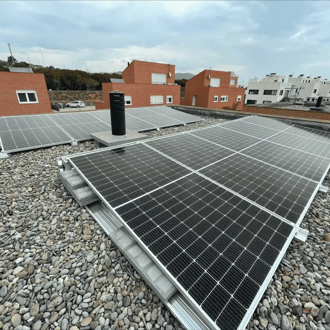 Instal·lació fotovoltaica de 4,5 kW - Alella (Barcelona)