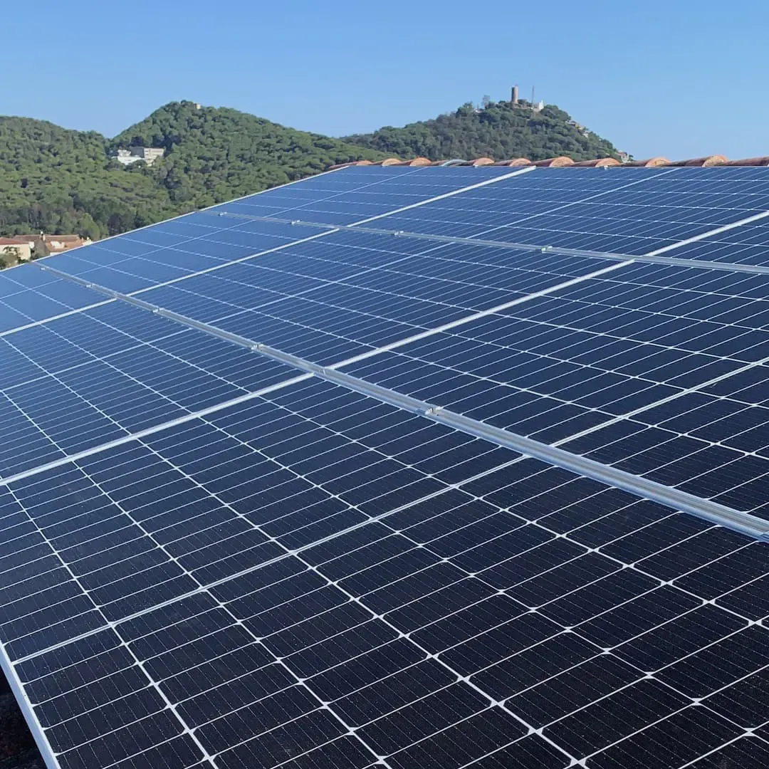 Instal·lació fotovoltaica 8,1 kW - Blanes (Girona)
